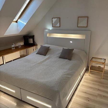 Apartament Aesthetic Тихи Екстер'єр фото